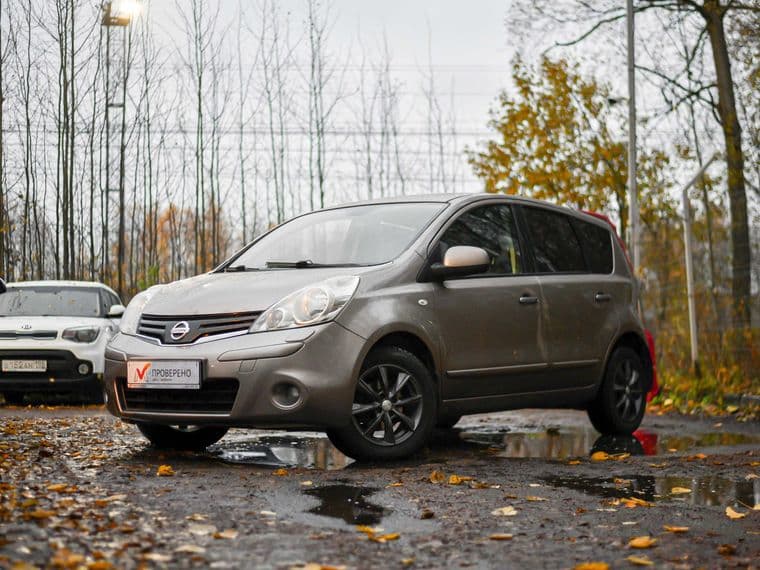 Nissan Note, 2011