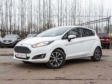 Ford Fiesta 2019 года, 140 700 км - вид 1