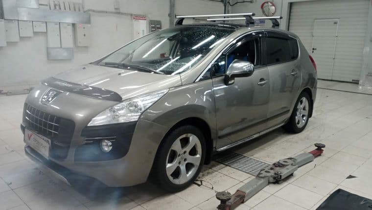 Peugeot 3008 2011 года, 147 976 км - вид 1