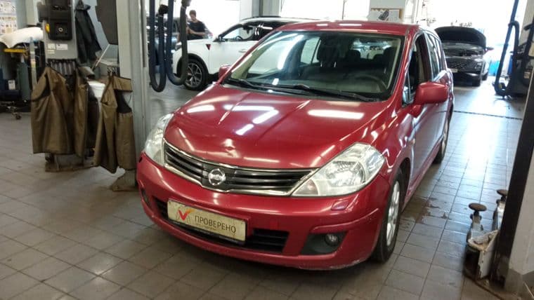 Nissan Tiida, 2011