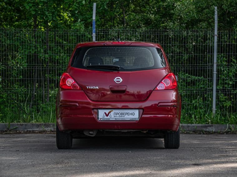 Nissan Tiida, 2011 - вид 3