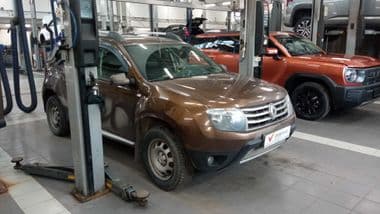 Renault Duster 2015 года, 198 247 км - вид 2