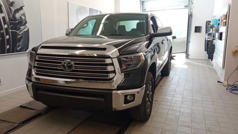 Toyota Tundra 2020 года, 36 156 км - вид 1