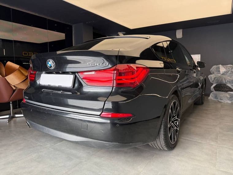 BMW 5 серия GT, 2013 - вид 3