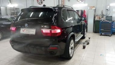 BMW X5 2008 года, 258 465 км - вид 2