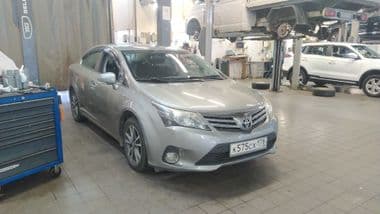 Toyota Avensis 2012 года, 200 499 км - вид 2
