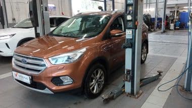Ford Kuga 2017 года, 180 505 км | VIN 79376 - вид 1