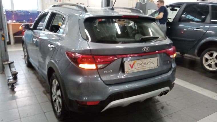 KIA Rio X-Line, 2019 - вид 3
