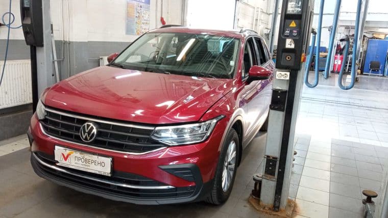 Volkswagen Tiguan 2021 года, 29 394 км - вид 1
