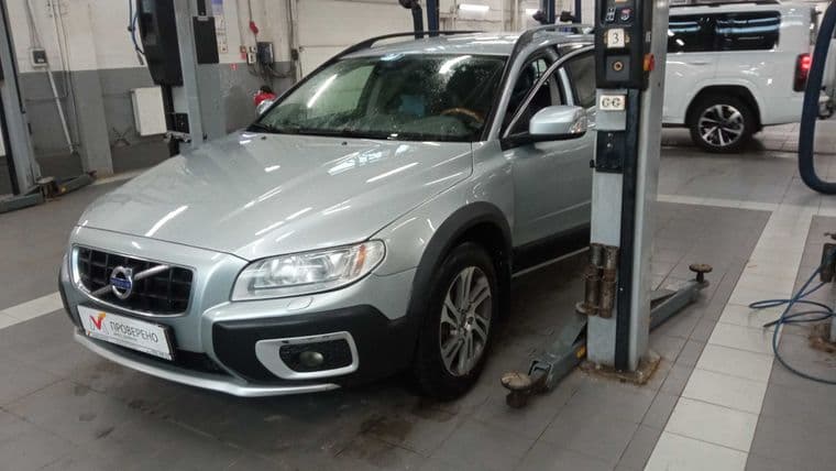 Volvo XC70 2012 года, 428 436 км - вид 1