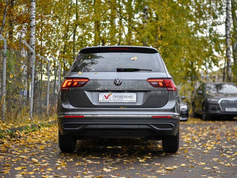 Volkswagen Tiguan, 2021 - вид 3