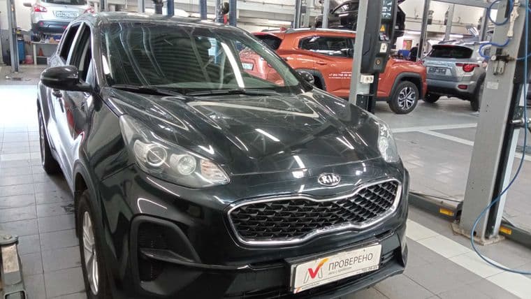 KIA Sportage 2021 года, 76 341 км - вид 2