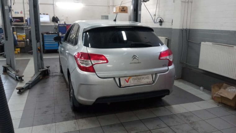 Citroen C4, 2012 - вид 3