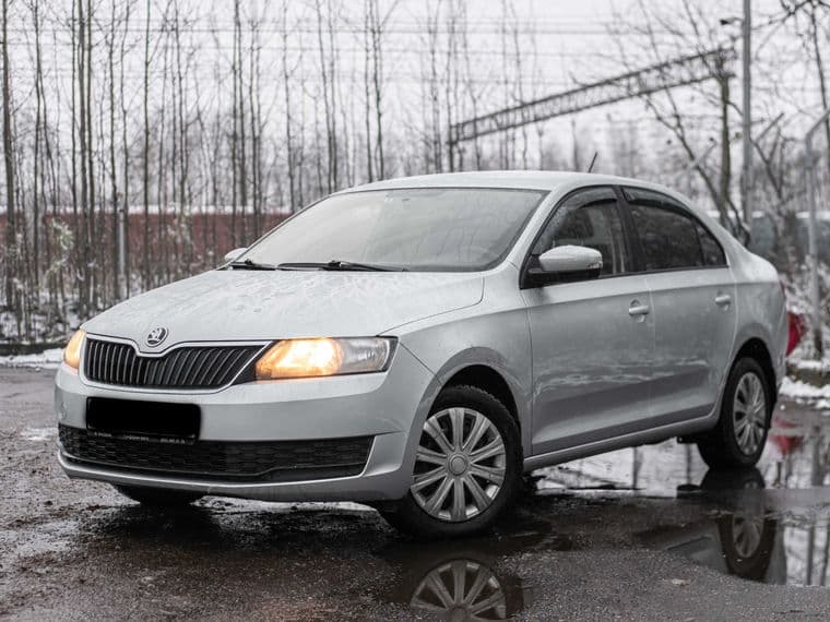 Skoda Rapid 2018 года, 169 860 км - вид 1
