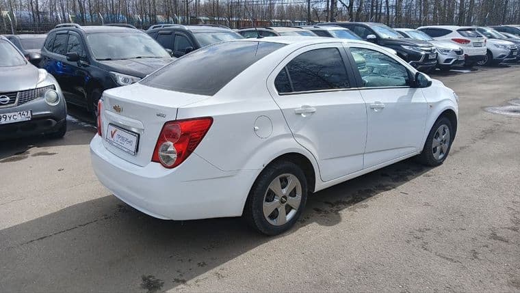 Chevrolet Aveo, 2012 - вид 3