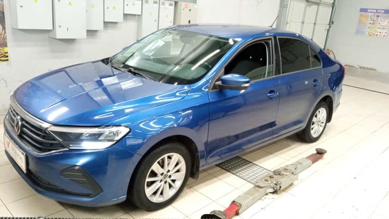 Volkswagen Polo 2020 года, 102 853 км - вид 1