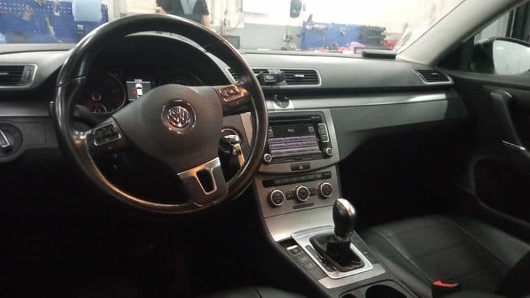 Volkswagen Passat, 2014 - вид 4
