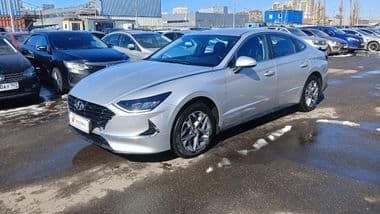 Hyundai Sonata 2022 года, 49 550 км - вид 1