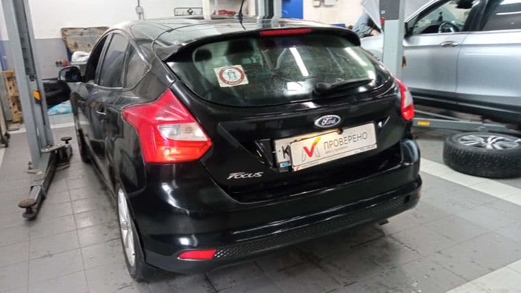 Ford Focus, 2011 - вид 3