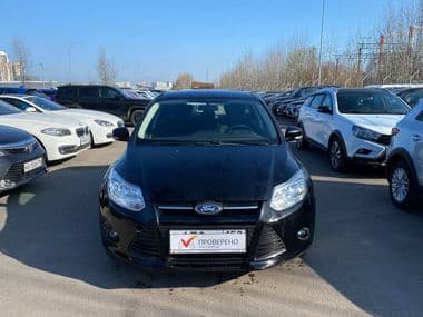 Ford Focus 2011 года, 123 990 км - вид 2