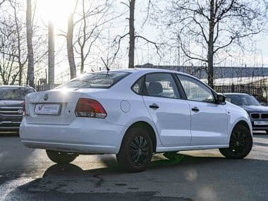 Volkswagen Polo 2015 года, 206 010 км - вид 2