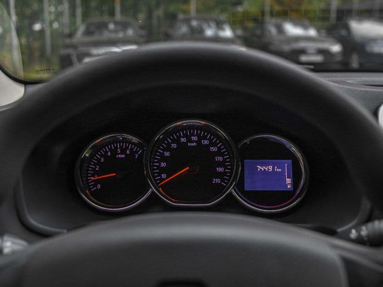 Renault Logan, 2015 - вид 4