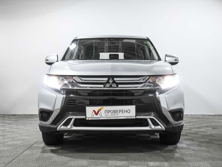 Mitsubishi Outlander 2015 года, 87 388 км - вид 2