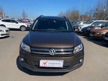 Volkswagen Tiguan 2014 года, 193 099 км - вид 2