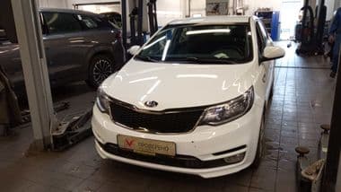 Kia Rio 2015 года, 50 500 км - вид 1