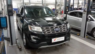 Ford Explorer 2016 года, 149 181 км - вид 2
