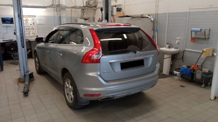 Volvo XC60, 2016 - вид 3