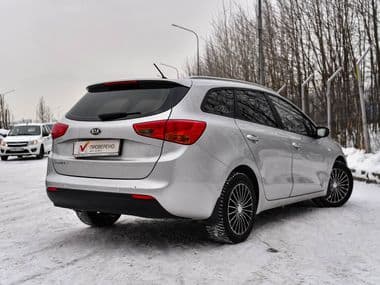 KIA Ceed 2014 года, 227 391 км - вид 2