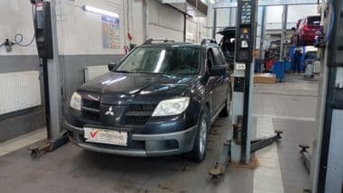 Mitsubishi Outlander 2007 года, 119 767 км - вид 1