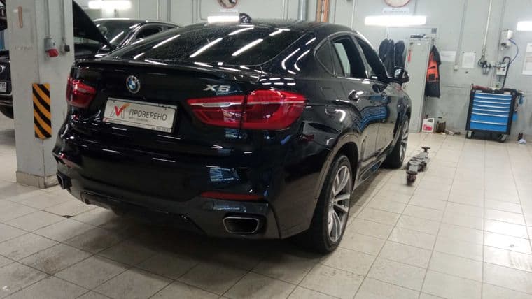 BMW X6, 2017 - вид 2