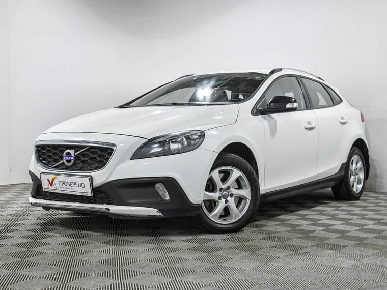 Volvo V40 Cross Country, 2013