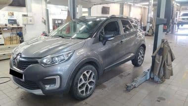 Renault Kaptur 2017 года, 145 182 км - вид 1