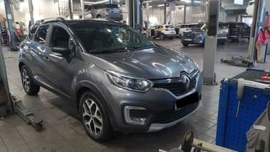 Renault Kaptur 2017 года, 145 182 км - вид 2
