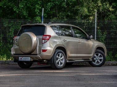 Toyota RAV4 2011 года, 164 421 км - вид 2