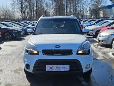 KIA Soul 2013 года, 244 408 км - вид 2