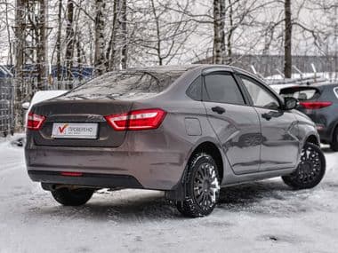 ВАЗ (LADA) Vesta 2018 года, 114 050 км - вид 2
