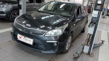 KIA Rio 2018 года, 198 483 км - вид 1