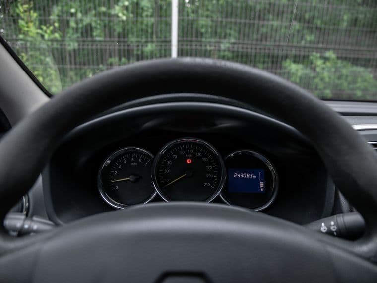 Renault Logan, 2016 - вид 4
