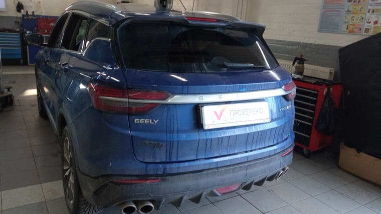 Geely Coolray, 2021 - вид 3