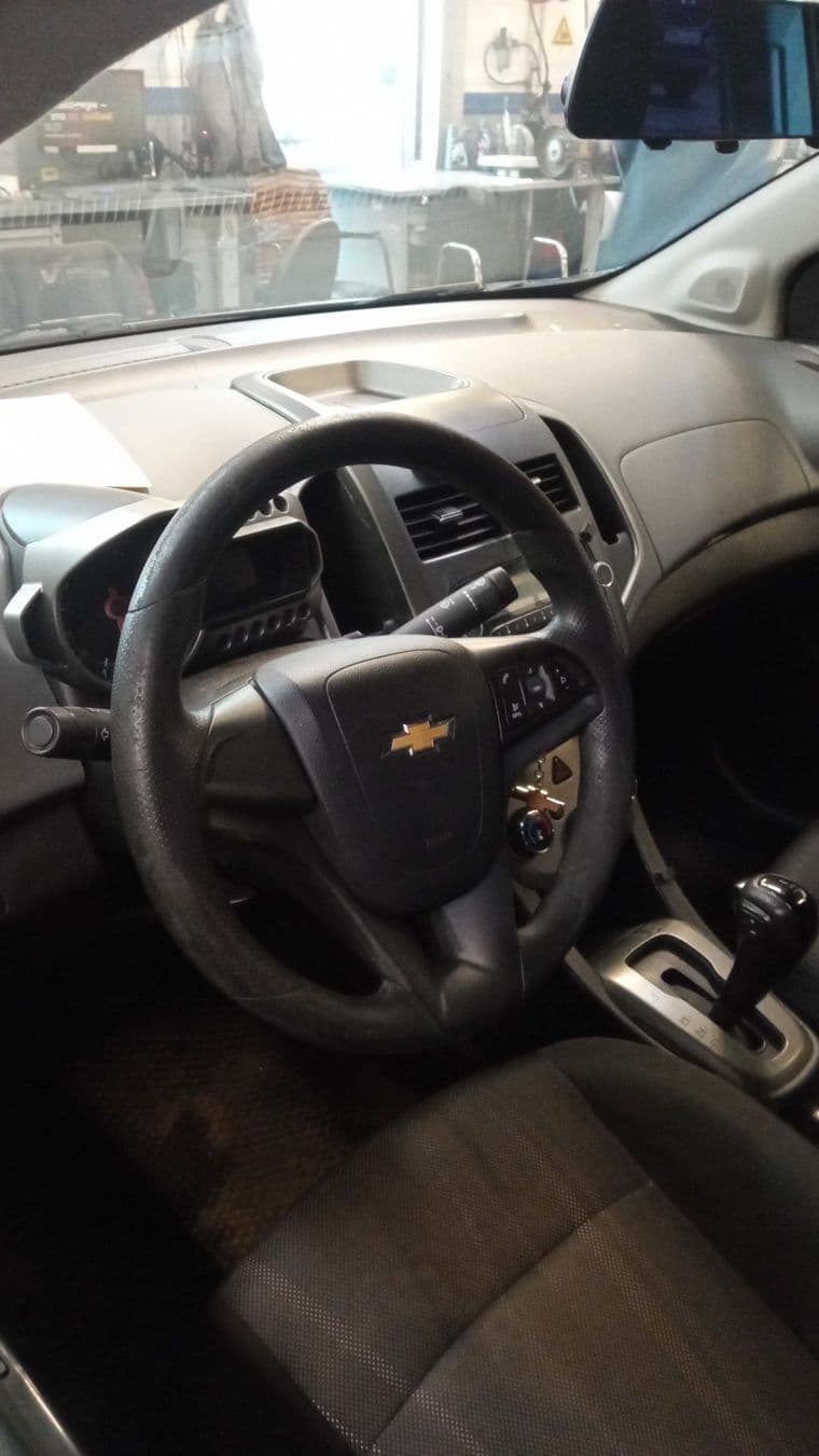 Chevrolet Aveo, 2012 - вид 4