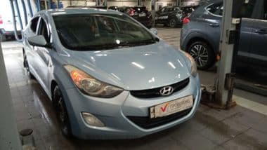 Hyundai Elantra 2012 года, 418 925 км - вид 2