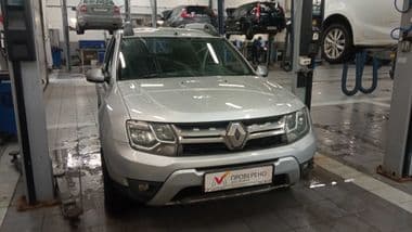 Renault Duster 2019 года, 126 530 км - вид 2