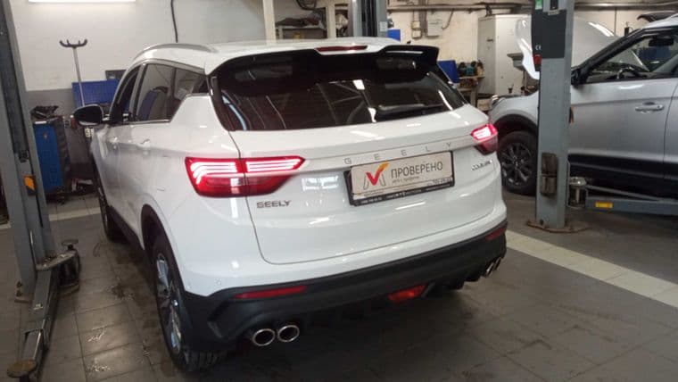 Geely Coolray, 2023 - вид 3