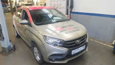ВАЗ (LADA) XRAY Cross 2018 года, 165 519 км - вид 2