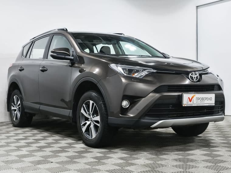 Toyota RAV4, 2018 - вид 3