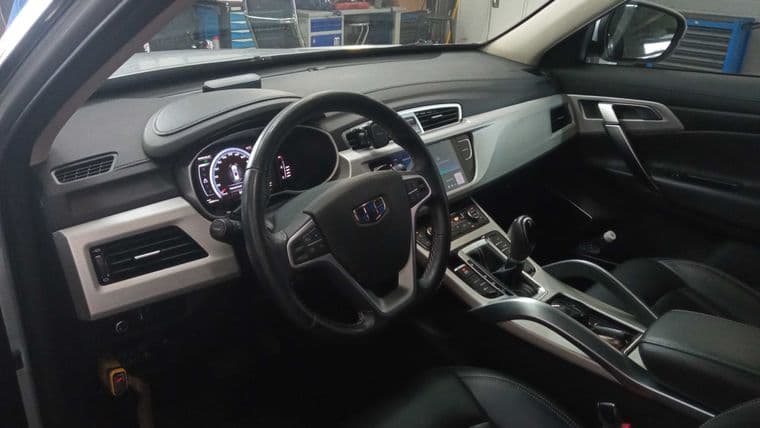 Geely Atlas, 2019 - вид 4